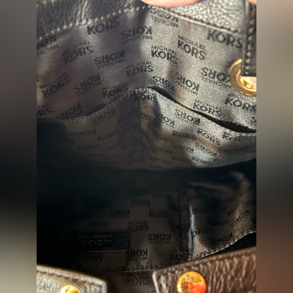 Michael Kors Jet Set Grab Bag Black on Black Logo - Picture 12 of 16